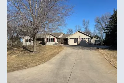 1102 W Pleasure Drive, Litchfield, MN 55355 - Photo 1