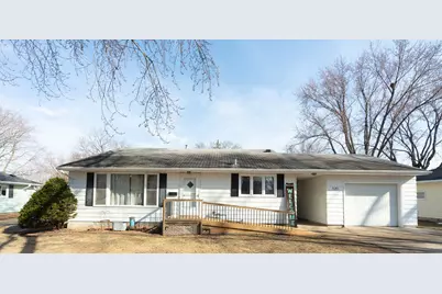 520 11th Street SE, Owatonna, MN 55060 - Photo 1
