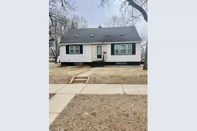 102 31st Avenue N, Saint Cloud, MN 56303 - Photo 1