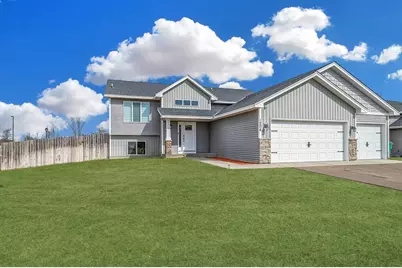 1204 17th Avenue SE, Cambridge, MN 55008 - Photo 1