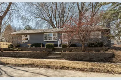 918 28th Street NW, Rochester, MN 55901 - Photo 1