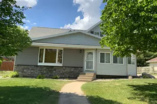 871 State St N, Eden Valley, MN 55329 - Photo 1