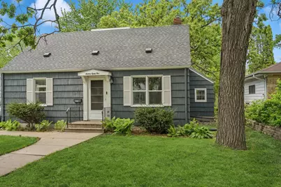 1685 Rose Avenue E, Saint Paul, MN 55106 - Photo 1