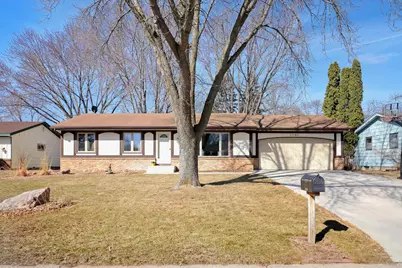 1190 Monroe Street S, Shakopee, MN 55379 - Photo 1