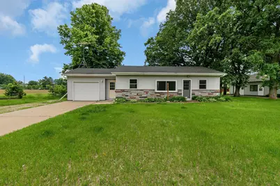 424 1st Street NE, Avon, MN 56310 - Photo 1