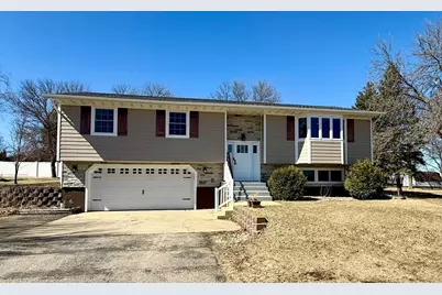 824 Janes Circle Drive SW, Alexandria, MN 56308 - Photo 1