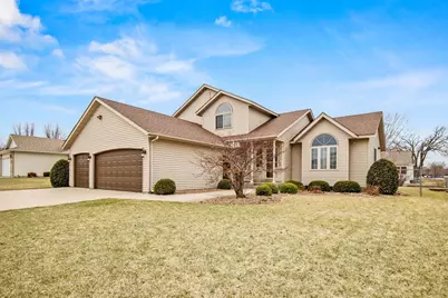 1110 Sunnydale Lane SE, Owatonna, MN 55060 - Photo 1