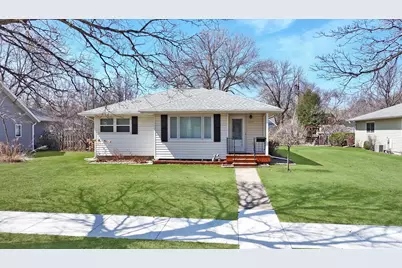 2820 Oak Avenue, Slayton, MN 56172 - Photo 1