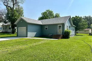 1208 Apel Ave, Worthington, MN 56187 - Photo 1