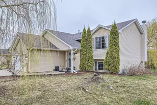 468 Somerset Ln, Somerset, WI 54025 - Photo 1