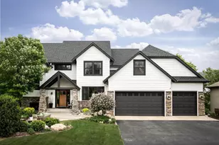 1971 Evergreen Ln, Shakopee, MN 55379 - Photo 1