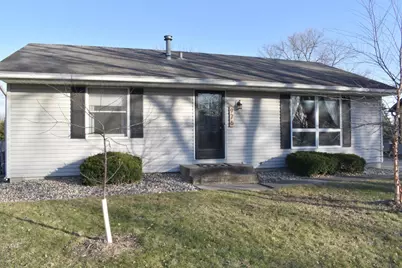 976 22nd Street SE, Rochester, MN 55904 - Photo 1