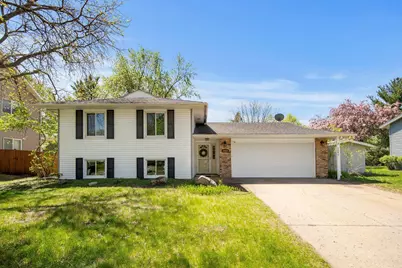 8648 Ironwood Avenue S, Cottage Grove, MN 55016 - Photo 1