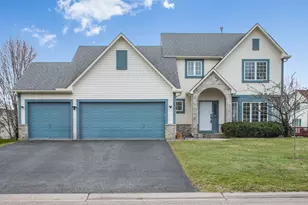 561 Falcon Ridge Rd, Woodbury, MN 55125 - Photo 1