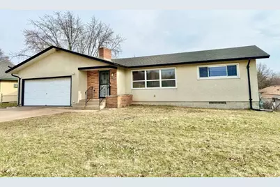 2060 Larpenteur Avenue E, Saint Paul, MN 55109 - Photo 1