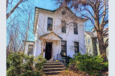 157 5th Street E, Winona, MN 55987 - Photo 1