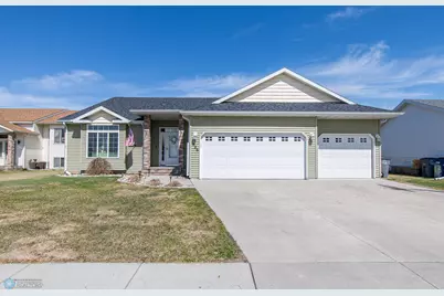 1526 44th Avenue S, Moorhead, MN 56560 - Photo 1