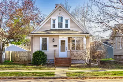 882 Bayard Avenue, Saint Paul, MN 55102 - Photo 1