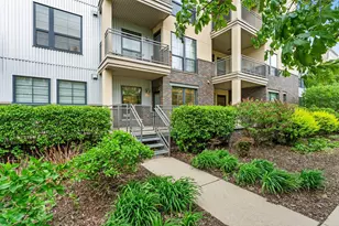 2565 Franklin Ave, Saint Paul, MN 55114 - Photo 1