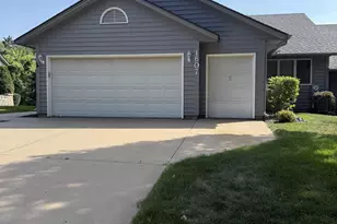 1607 Alvina St, Red Wing, MN 55066 - Photo 1