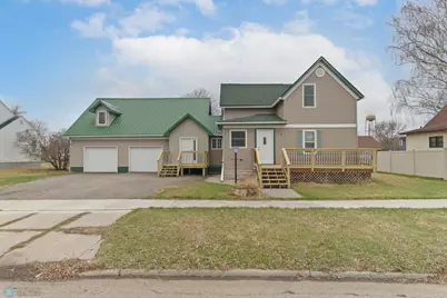 513 W 2nd Avenue W, Halstad, MN 56548 - Photo 1