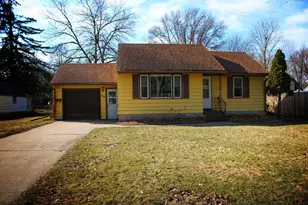 544 Clark St NE, Hutchinson, MN 55350 - Photo 1