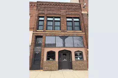 137 Broadway Avenue N, Albert Lea, MN 56007 - Photo 1