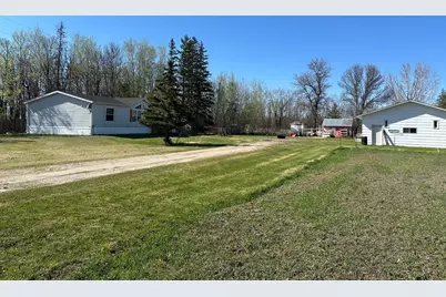 40277 200th Street, Roseau, MN 56751 - Photo 1