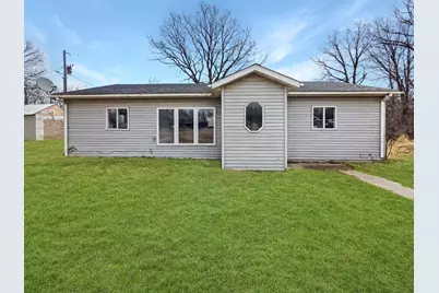 17888 132nd Avenue NE, Thief River Falls, MN 56701 - Photo 1