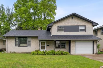 143 19th Avenue N, South Saint Paul, MN 55075 - Photo 1