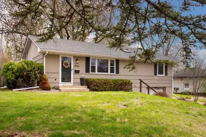 8943 York Road S, Bloomington, MN 55431 - Photo 1