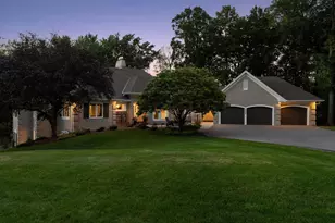 2454 Crowne Hill Rd, Minnetonka, MN 55305 - Photo 1