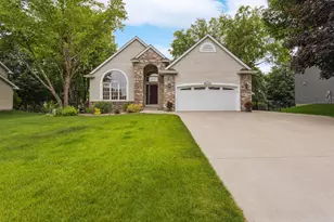 4681 Stratford Ln, Eagan, MN 55123 - Photo 1