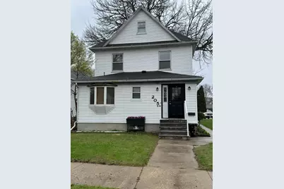 205 Walnut Street SW, Sleepy Eye, MN 56085 - Photo 1