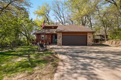 34 Imperial Drive E, West Saint Paul, MN 55118 - Photo 1