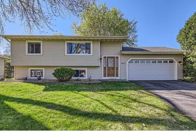 6622 Lancaster Lane N, Maple Grove, MN 55369 - Photo 1