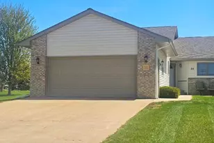 20 Line Dr, Morris, MN 56267 - Photo 1