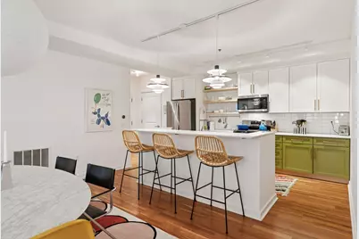 209 8th Street E #113, Saint Paul, MN 55101 - Photo 1