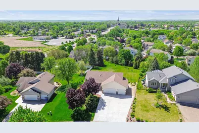 13 Front Street NW, Saint Michael, MN 55376 - Photo 1