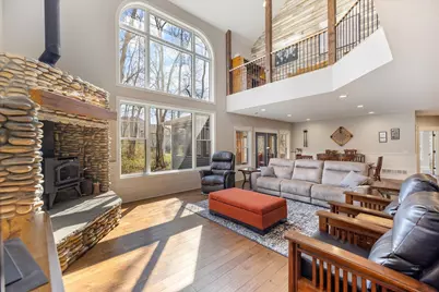 701 Chalupsky Avenue SE, New Prague, MN 56071 - Photo 1