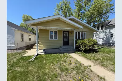 305 25th Avenue N, Saint Cloud, MN 56303 - Photo 1