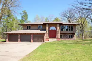 820 Woodland Ave, Park Rapids, MN 56470 - Photo 1