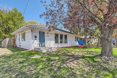 5428 44th Avenue N, Robbinsdale, MN 55422 - Photo 1