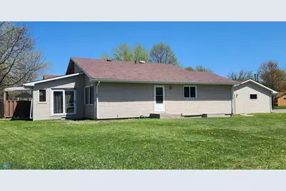 2319 Country Club Parkway, Moorhead, MN 56560 - Photo 1