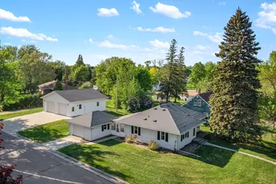 422 2nd Street SW, Renville, MN 56284 - Photo 1
