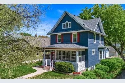 388 Wheeler Street N, Saint Paul, MN 55104 - Photo 1