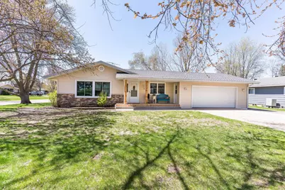 710 5th Street SE, Pelican Rapids, MN 56572 - Photo 1