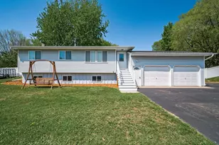 423 Main St N, Saint Michael, MN 55376 - Photo 1