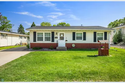 2114 5th Avenue S, Fargo,  58103 - Photo 1