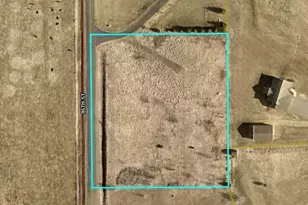 1641 95th St, New Richmond, WI 54017 - Photo 1